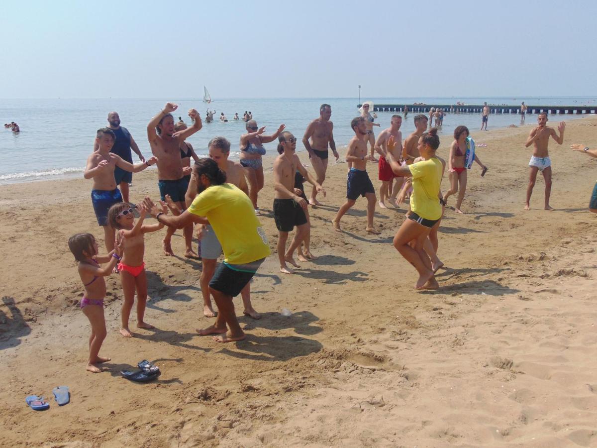 Hotel Germania Lido di Jesolo Esterno foto