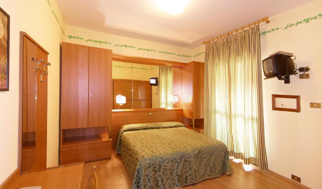 Hotel Germania Lido di Jesolo Esterno foto