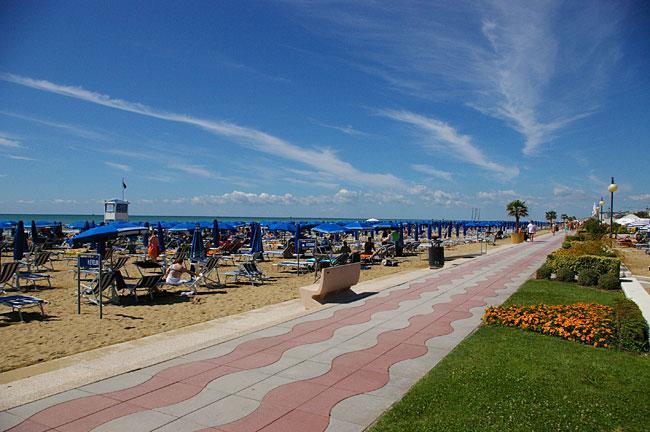 Hotel Germania Lido di Jesolo Esterno foto