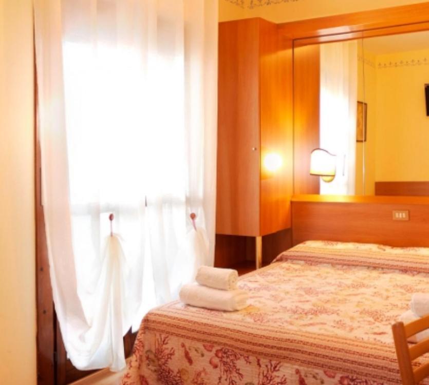 Hotel Germania Lido di Jesolo Esterno foto